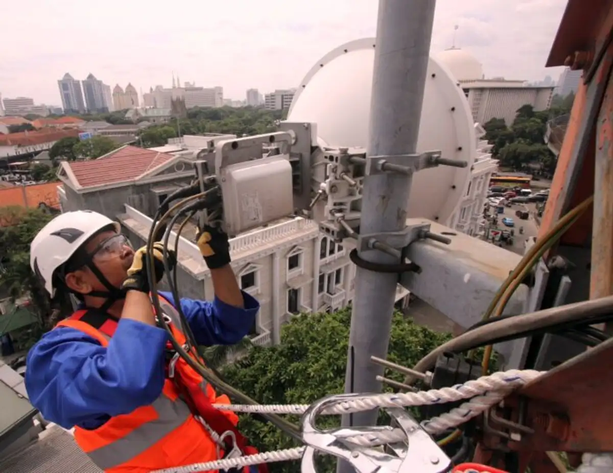 Indosat ISAT menyetorkan aset fiber optik Rp8,18 triliun ke Infra Fiber Teknologi