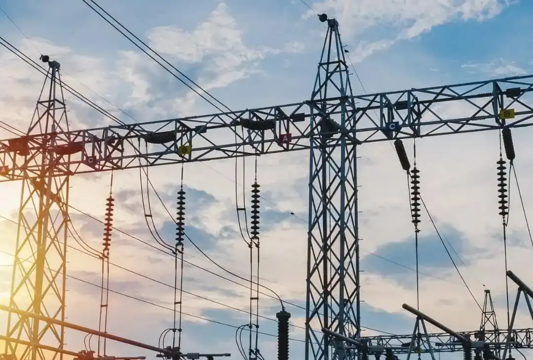 Ilustrasi dorongan elektrifikasi kendaraan dan penggunaan kompor listrik sebagai strategi transisi energi dan penguatan ketahanan energi nasional